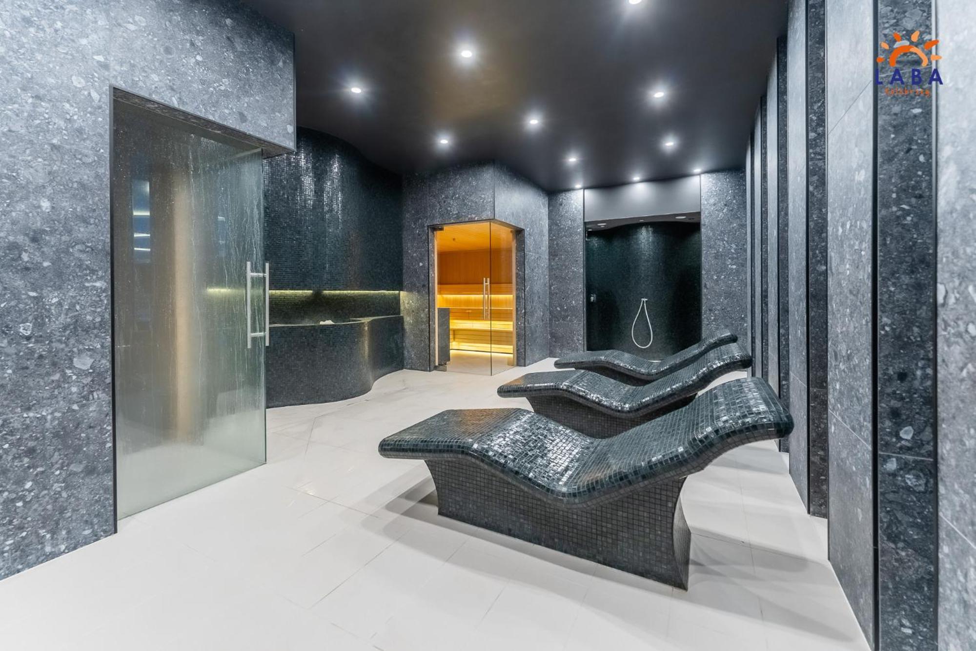 Laba Kolobrzeg Apartamenty Polanki Aqua Parking, Basen W Cenie المظهر الخارجي الصورة